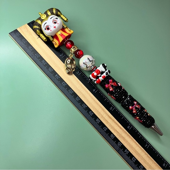 Queen Amidala Star Wars Repurposed Doorable & C-3PO Charm Handmade Beaded Pen - Picture 9 of 9